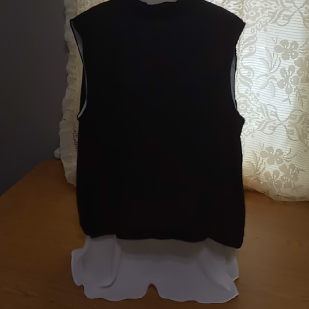 Cato Top
